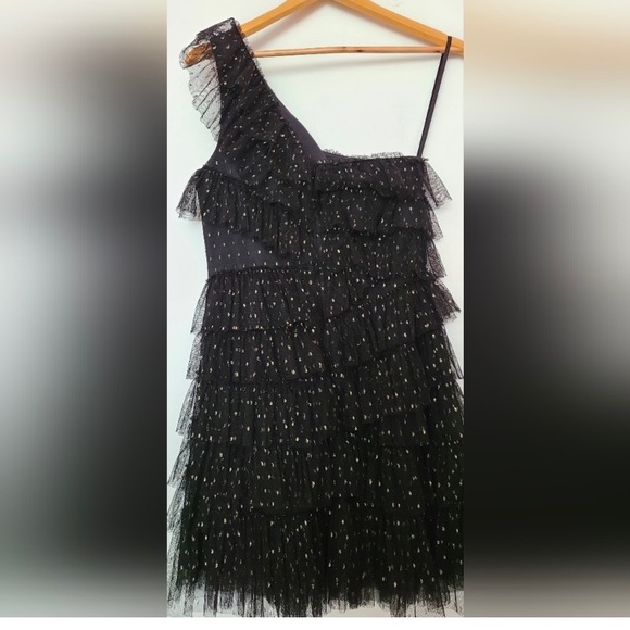 BCBGMaxAzria One Shoulder Black and Gold Tulle Dress - Picture 7 of 13